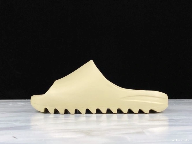 Slide Bone Adidas FW6345 Yeezy 0810